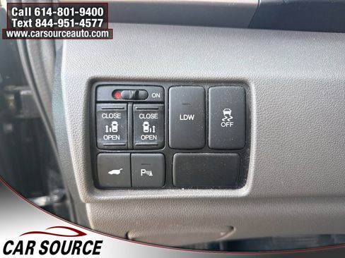 Used 2017 Honda Odyssey Touring Elite image 20