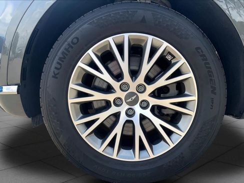Used 2024 Genesis GV80 2.5T AWD/4WD image 10