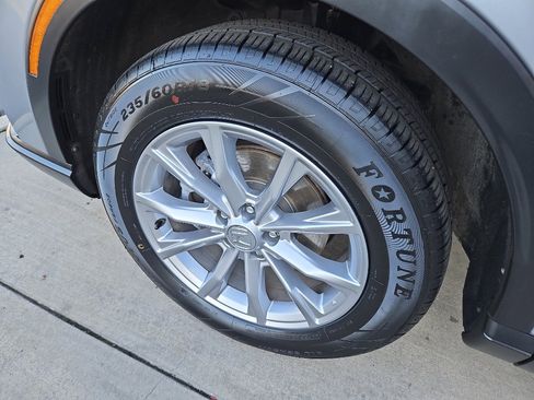 Used 2023 Honda CR-V EX image 9