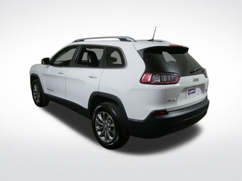 Used 2020 Jeep Cherokee Latitude Plus AWD/4WD image 6