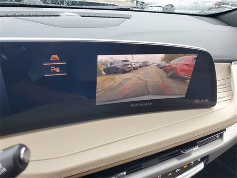 Used 2024 Cadillac XT4 Premium Luxury image 23