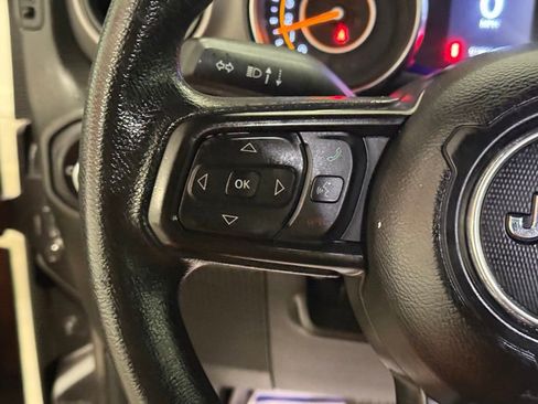 Used 2022 Jeep Wrangler Unlimited Sport image 22