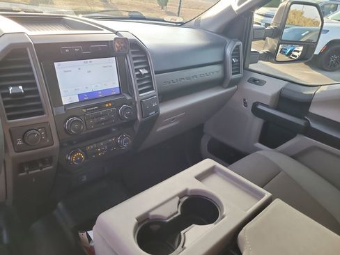 Used 2020 Ford F250 XL w/ STX Appearance Package image 18