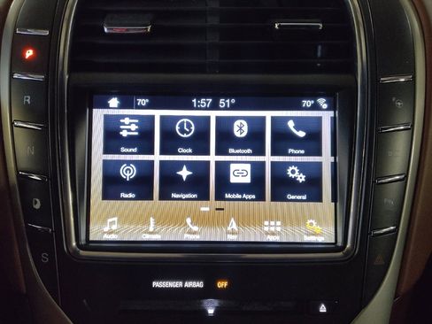Used 2016 Lincoln MKX Black Label w/ Technology Package image 25