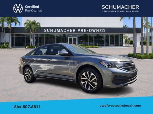 Used 2024 Volkswagen Jetta S image 1