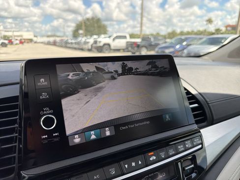 Used 2026 Honda Odyssey EX-L image 26