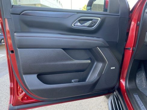 Used 2021 Chevrolet Tahoe RST w/ Luxury Package image 21