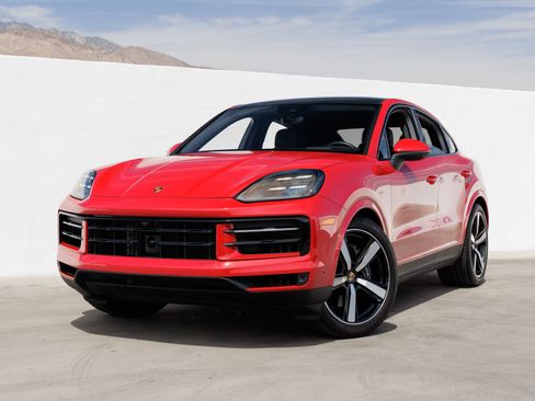 Certified 2026 Porsche Cayenne Coupe AWD/4WD image 1