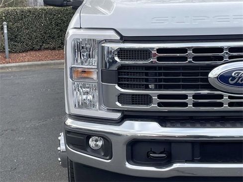 New 2026 Ford F350 XL w/ XL Chrome Package image 29