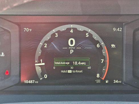 Used 2025 Toyota 4Runner SR5 AWD/4WD image 23