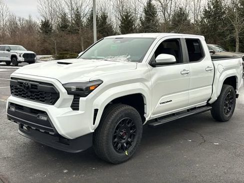 New 2026 Toyota Tacoma TRD Sport image 3