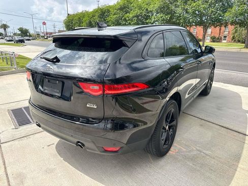 Used 2020 Jaguar F-PACE Premium image 8