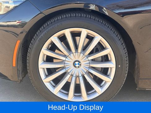 Used 2022 BMW 740i 740i w/ Premium Package image 11