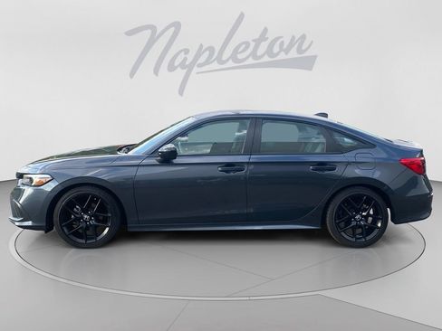 Used 2024 Honda Civic Sport image 2