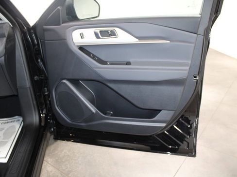 New 2026 Ford Explorer Active w/ Active Comfort Package image 32