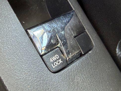 Used 2008 Jeep Patriot Sport AWD/4WD image 22