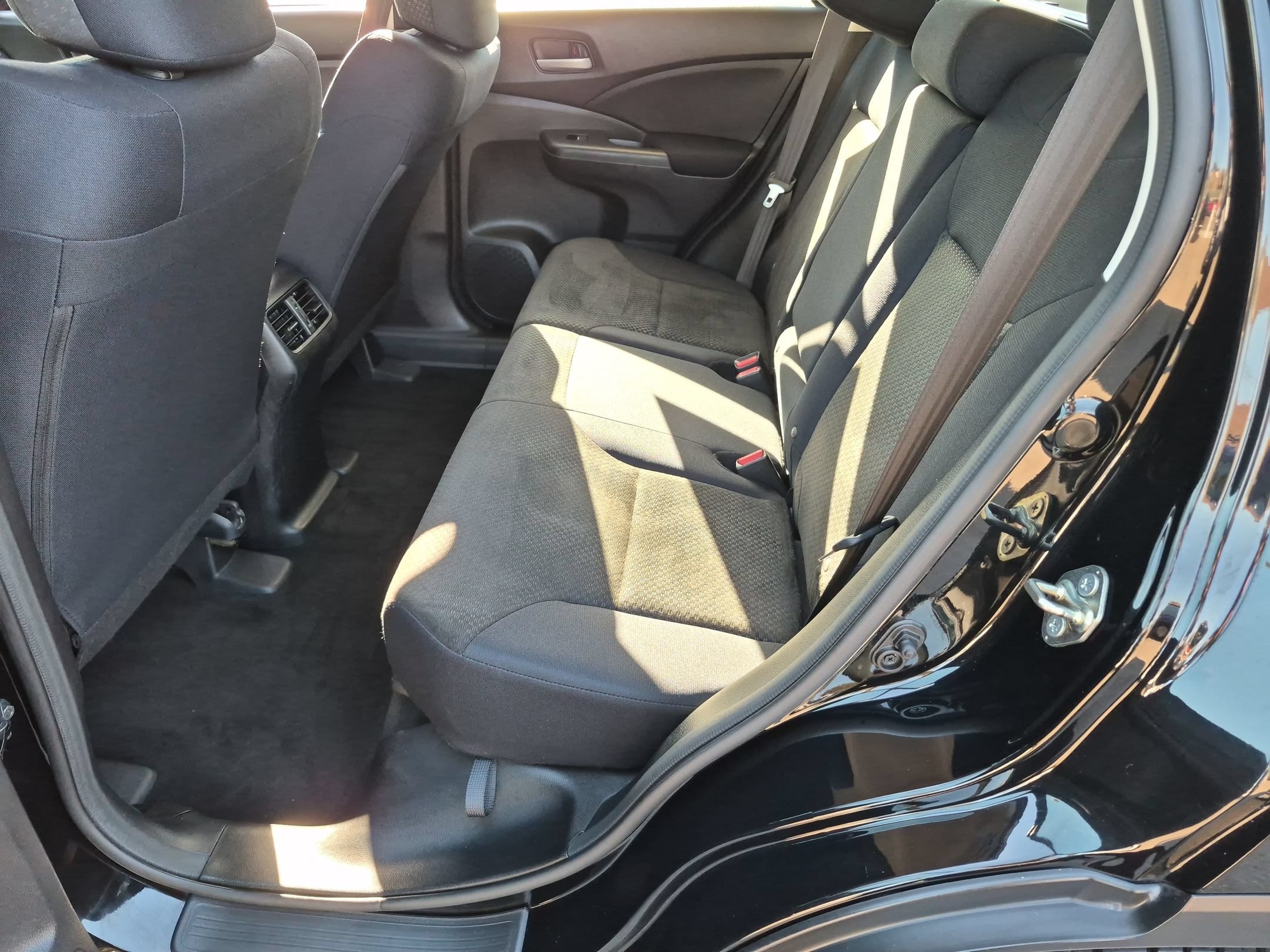 Used 2016 Honda CR-V LX image 15