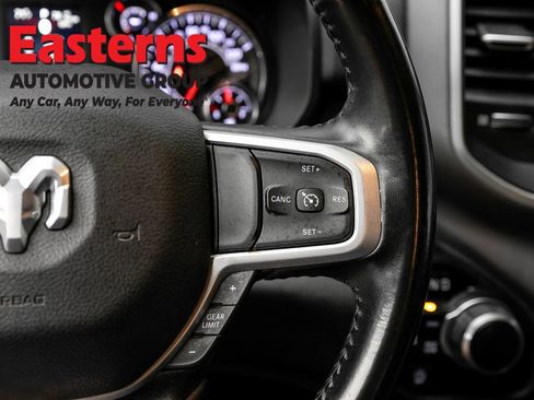 Used 2022 RAM 1500 Big Horn AWD/4WD image 16