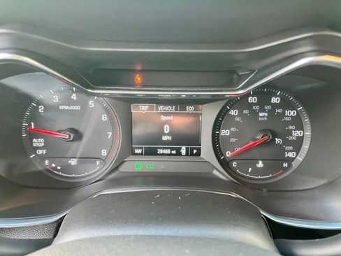 Used 2023 Chevrolet TrailBlazer LT FWD image 27