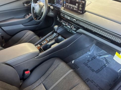 Used 2023 Honda Accord Sport image 34