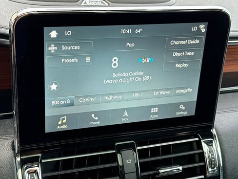 Used 2018 Lincoln Navigator L Reserve w/ Technology Package AWD/4WD image 24