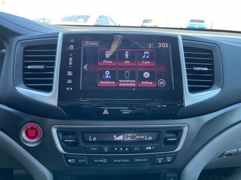 Used 2017 Honda Pilot EX-L image 8
