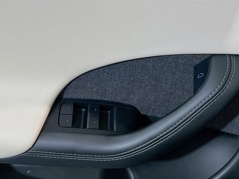 Used 2021 Tesla Model S Plaid AWD/4WD image 14