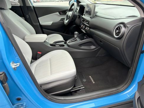 Used 2022 Hyundai Kona SEL image 13