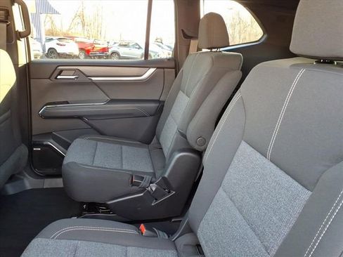 New 2026 GMC Acadia Elevation image 20