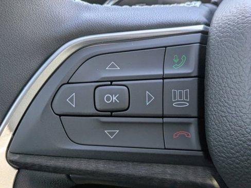 New 2025 Jeep Grand Cherokee Limited w/ Black Appearance Package image 22