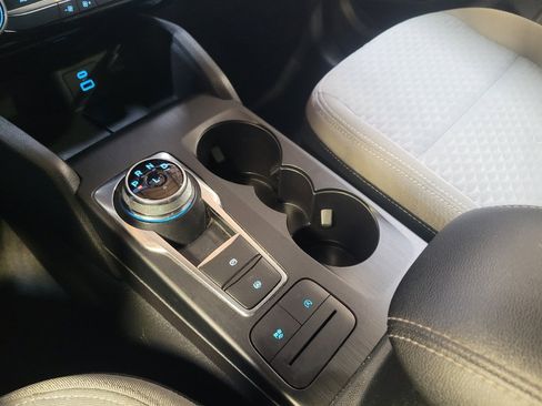 Used 2022 Ford Escape SE w/ SE Sport Appearance Package FWD image 26