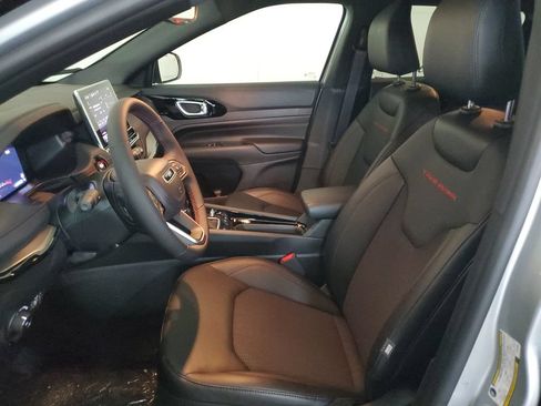 New 2026 Jeep Compass Trailhawk AWD/4WD image 7