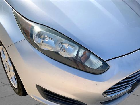 Used 2014 Ford Fiesta SE FWD image 23