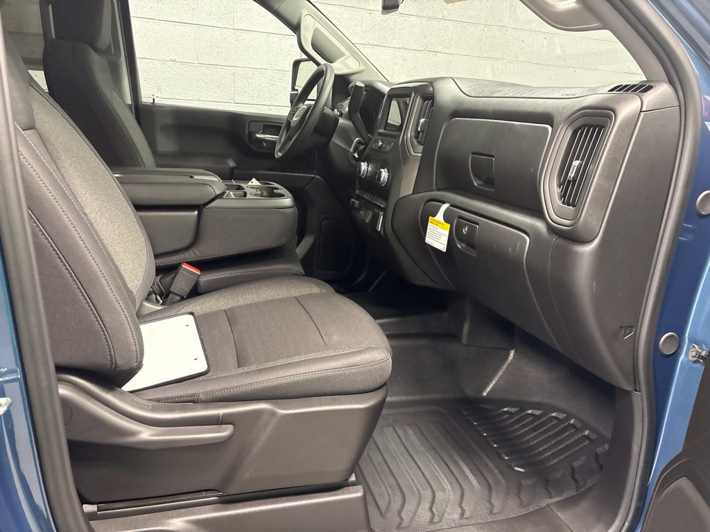 New 2026 GMC Sierra 2500 Pro w/ 1SA Pro Safety Plus Package AWD/4WD image 7