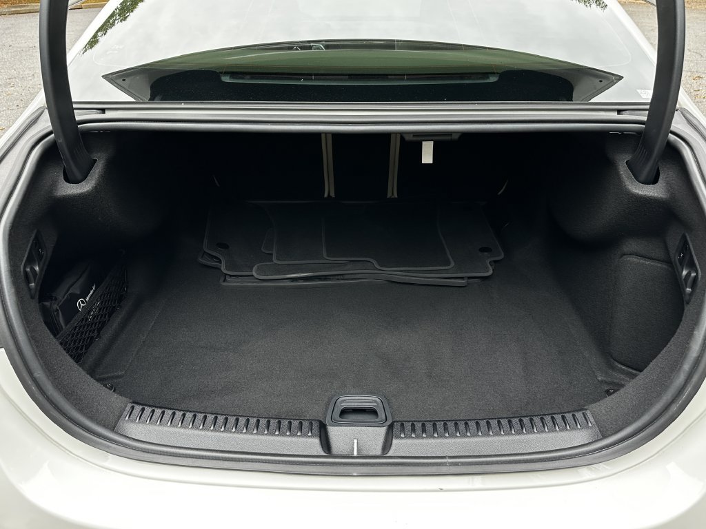 Certified 2025 Mercedes-Benz E 450 4MATIC Sedan w/ Winter Package image 21