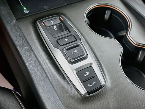 Used 2025 Honda Ridgeline TrailSport image 17