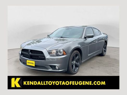 Used 2012 Dodge Charger SXT w/ Blacktop Pkg RWD image 1