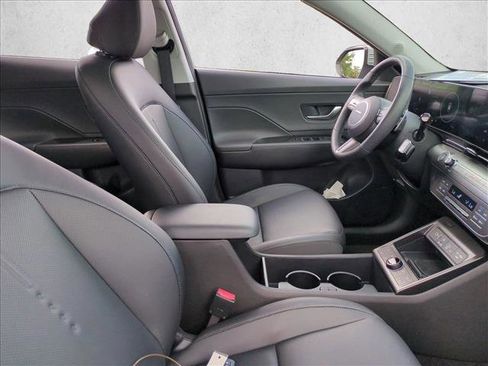 Used 2026 Hyundai Kona Limited FWD image 22