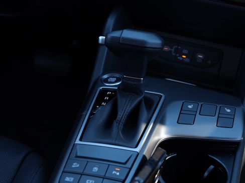 New 2026 Kia Sportage EX image 17