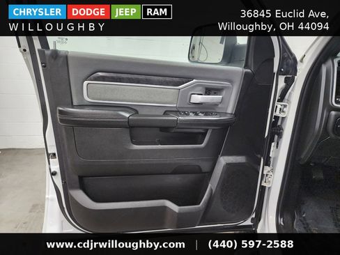 Used 2022 RAM 2500 Big Horn AWD/4WD image 11