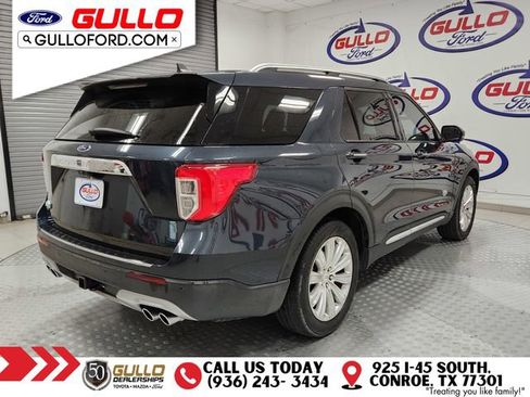 Used 2023 Ford Explorer King Ranch w/ Technology Package image 7