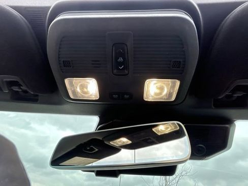 Used 2025 Ford Mustang Premium RWD image 34