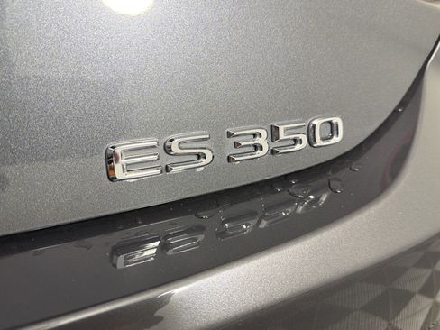 Used 2022 Lexus ES 350 w/ Luxury Package image 23