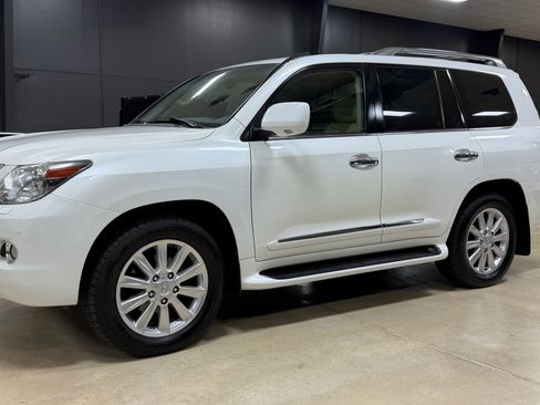 Used 2009 Lexus LX 570 4WD image 27