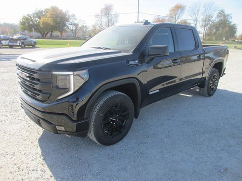 New 2026 GMC Sierra 1500 Elevation image 10