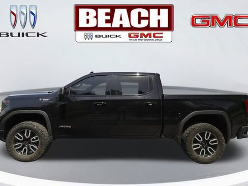 Used 2023 GMC Sierra 1500 AT4 w/ Technology Package AWD/4WD image 6