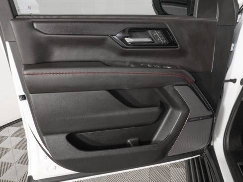 Used 2026 GMC Yukon XL AT4 Ultimate image 18