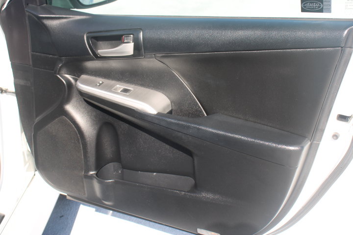Used 2014 Toyota Camry SE FWD image 17