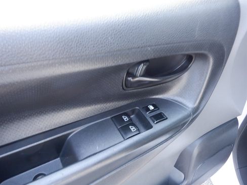 Used 2020 Nissan NV200 S FWD image 11