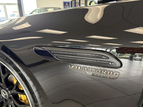 Used 2022 Mercedes-Benz SL 63 AMG 4MATIC image 8